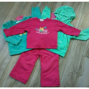 Bundle of 5 24 month clothes